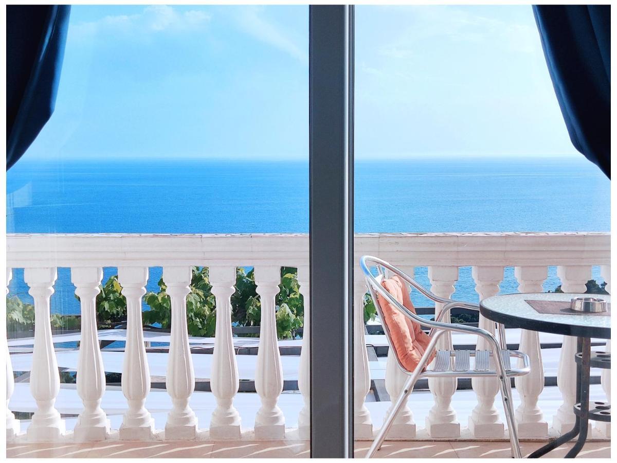 Sun Apartments Ulcinj Buitenkant foto