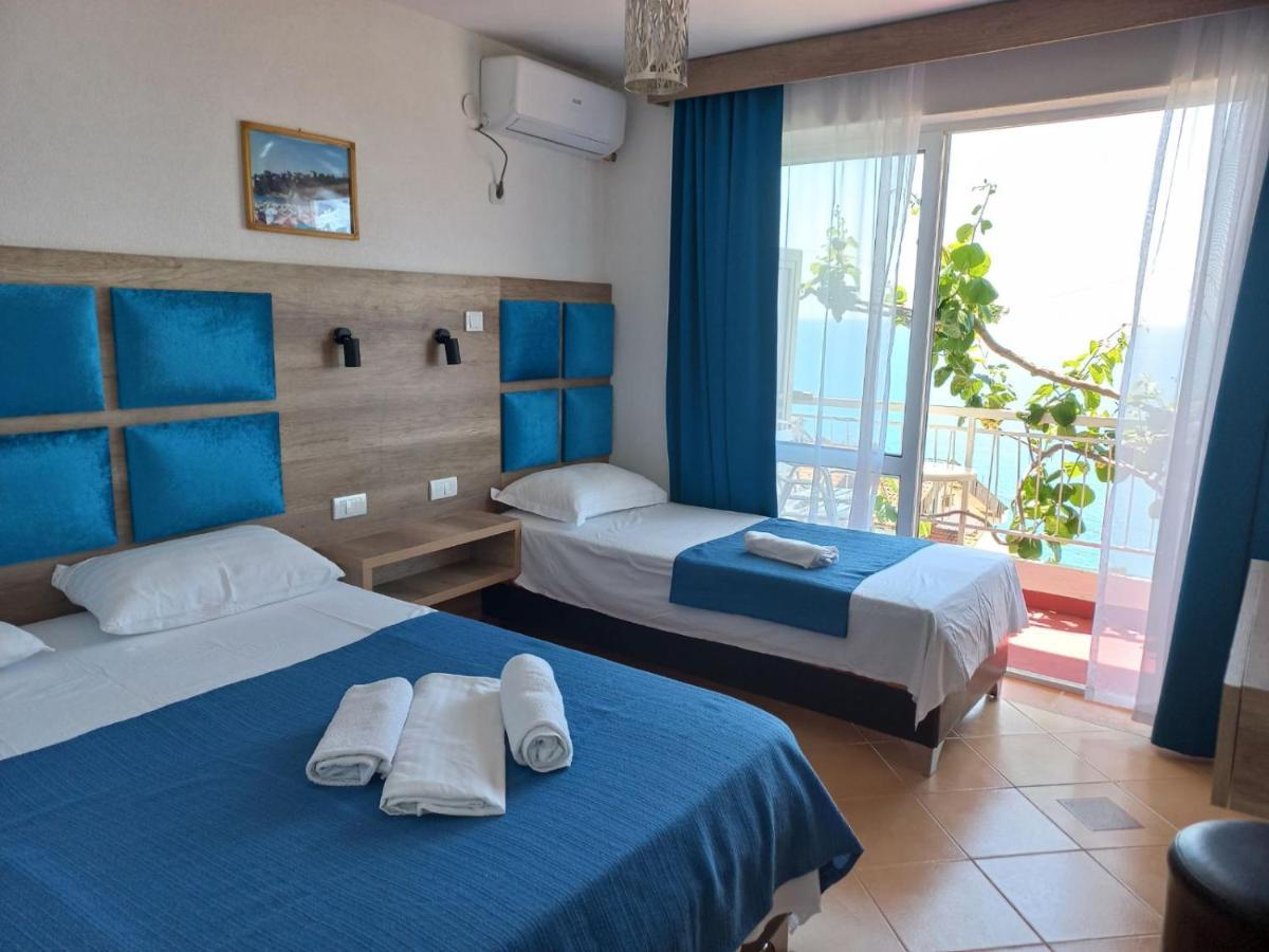 Sun Apartments Ulcinj Buitenkant foto