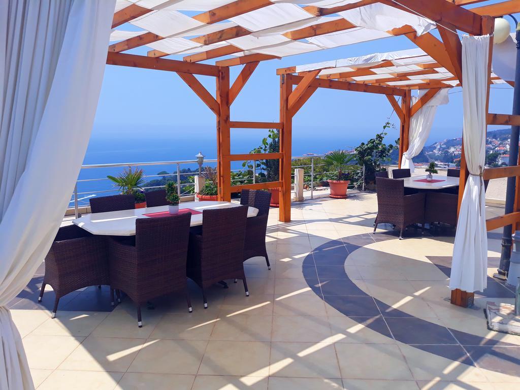 Sun Apartments Ulcinj Buitenkant foto