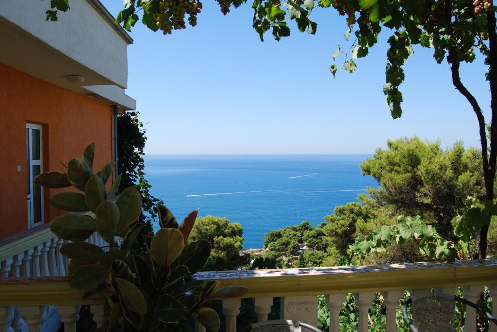 Sun Apartments Ulcinj Buitenkant foto