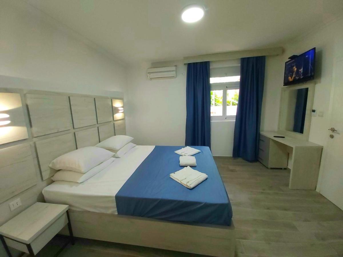 Sun Apartments Ulcinj Buitenkant foto